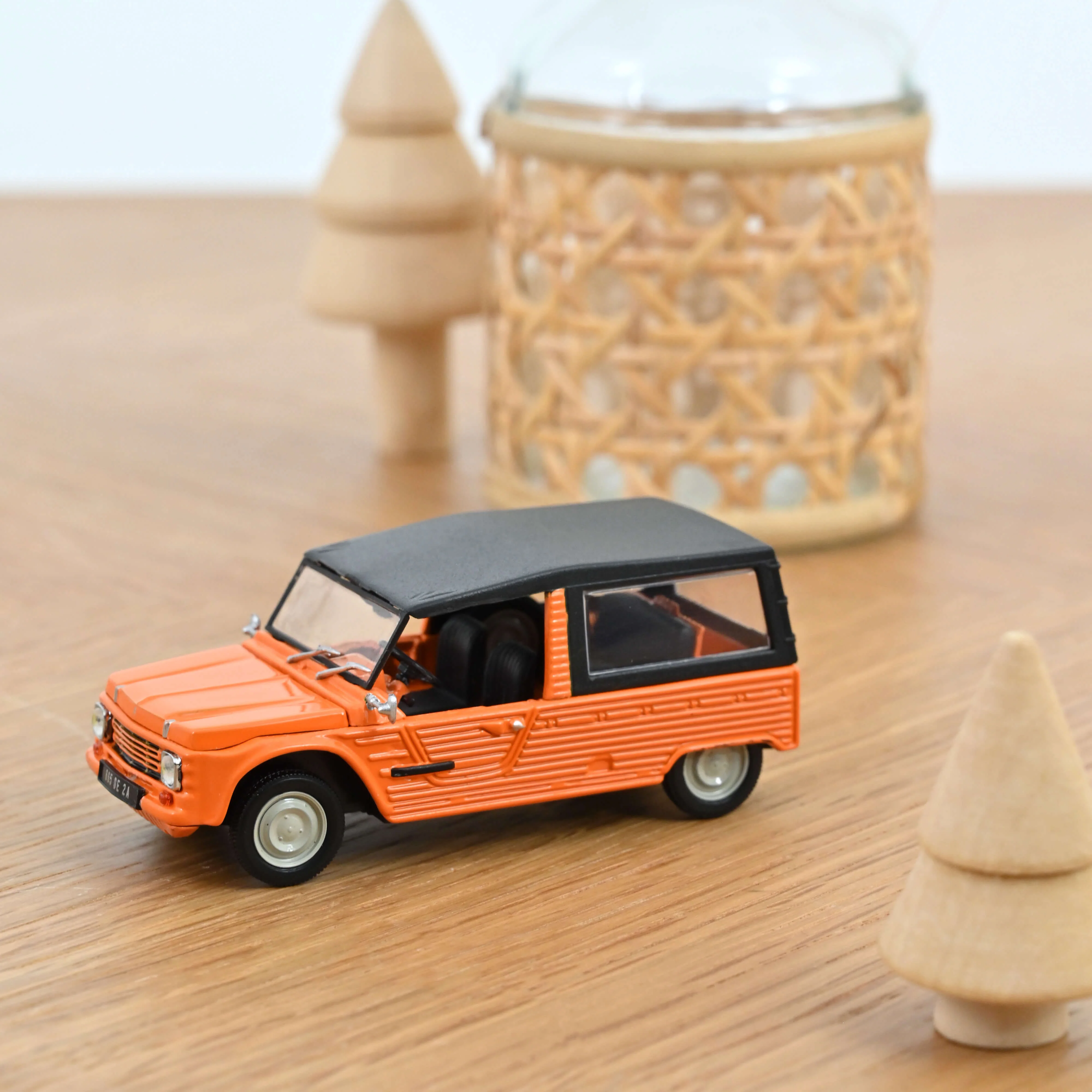 Miniature 1