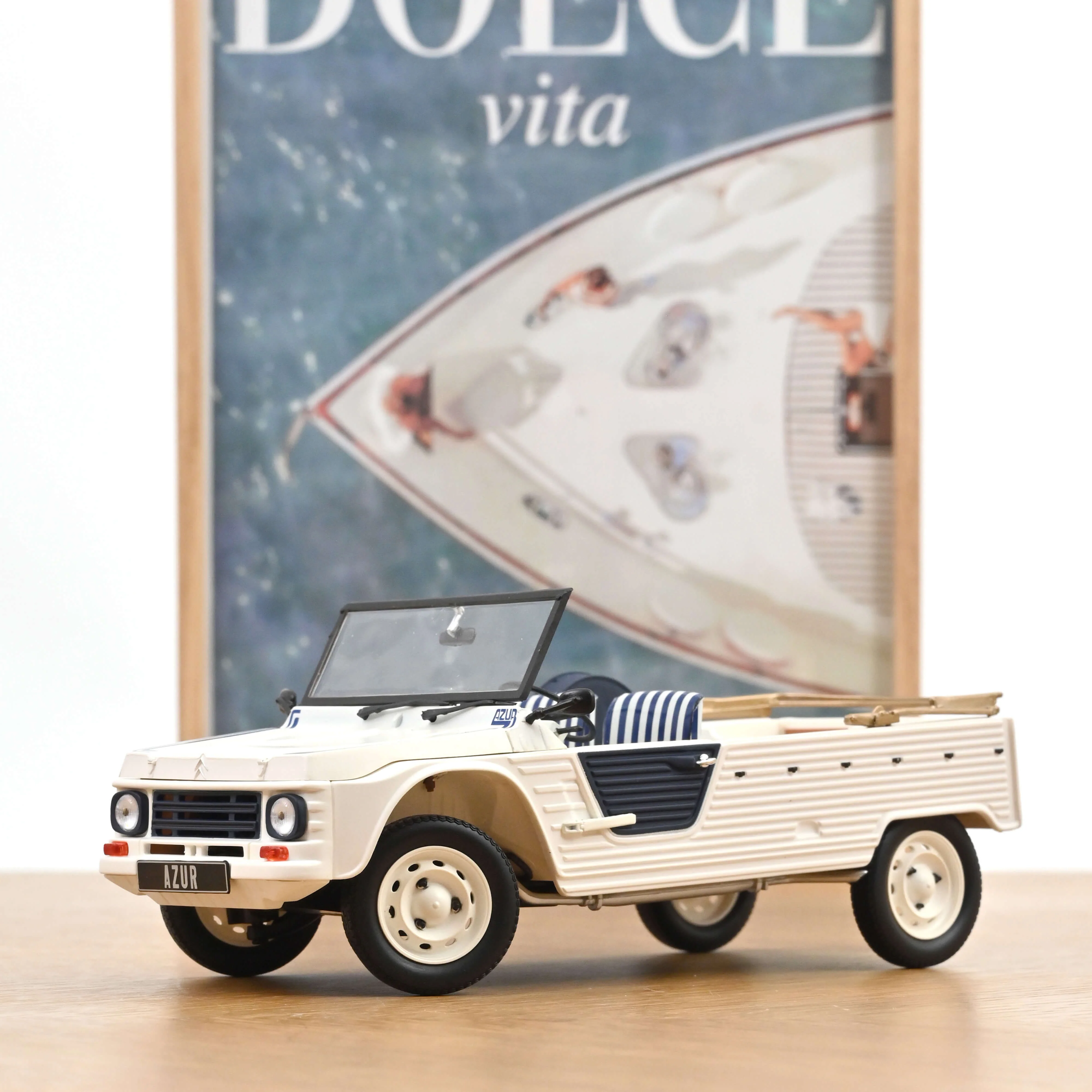 Miniature 1