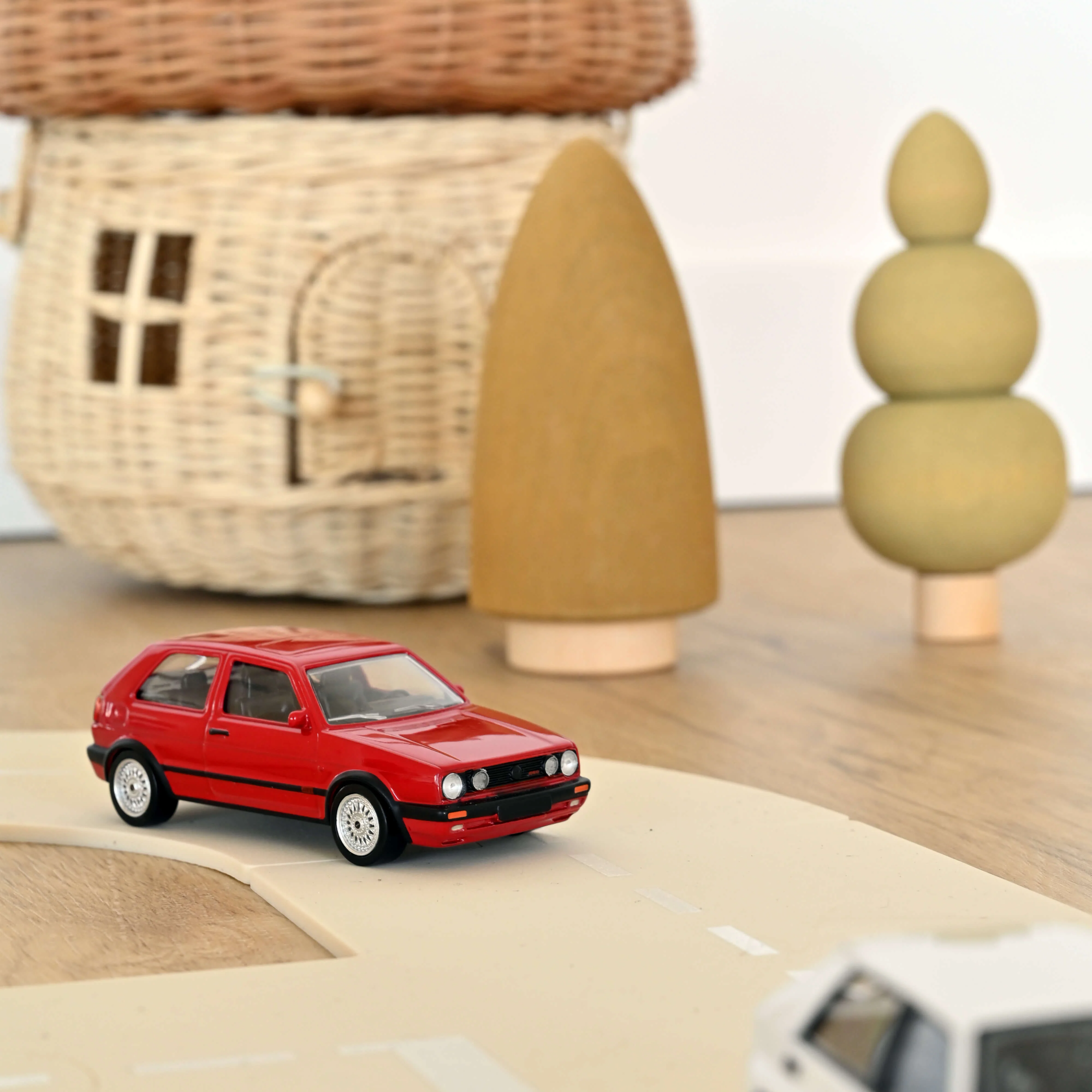 Miniature 1